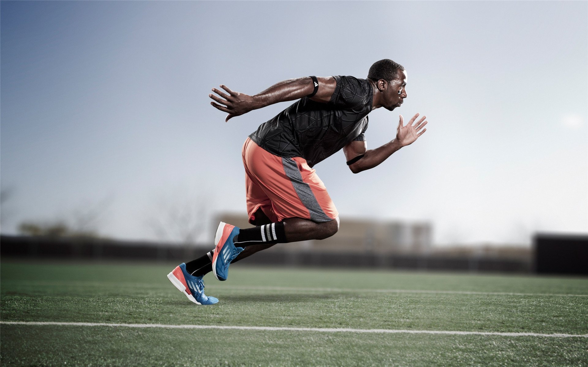 米切尔末节连得十分骑士逆转成功，米切尔22分全队半场18记三分 爵士灭魔术迎九连胜