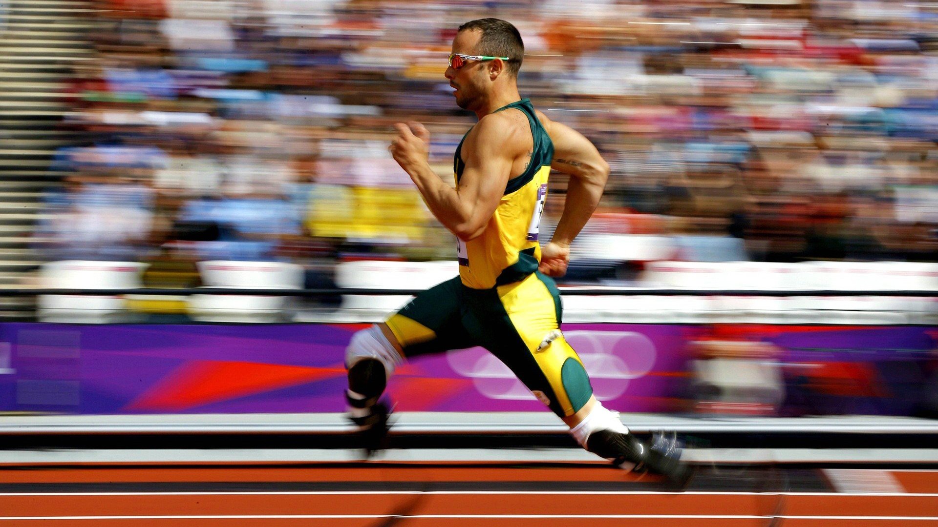 张志磊遭遇泰森大弟子,险被一拳KO,泰森坐镇台下为徒弟加油!,中国重量级拳王张志磊身高